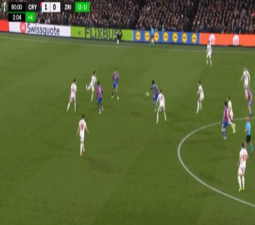 布克战雄鹿,后表现低迷,场均得分,平博体育平台,平博体育官方网站,平博体育登录入口,平博体育app下载