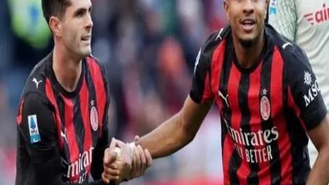 朱辰杰助力申花1-0南通，锁定中超联赛第三名