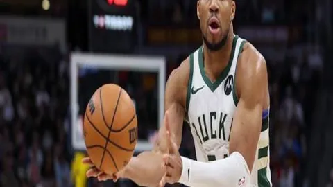 土耳其足协驳斥穆帅种族歧视指控处罚决定